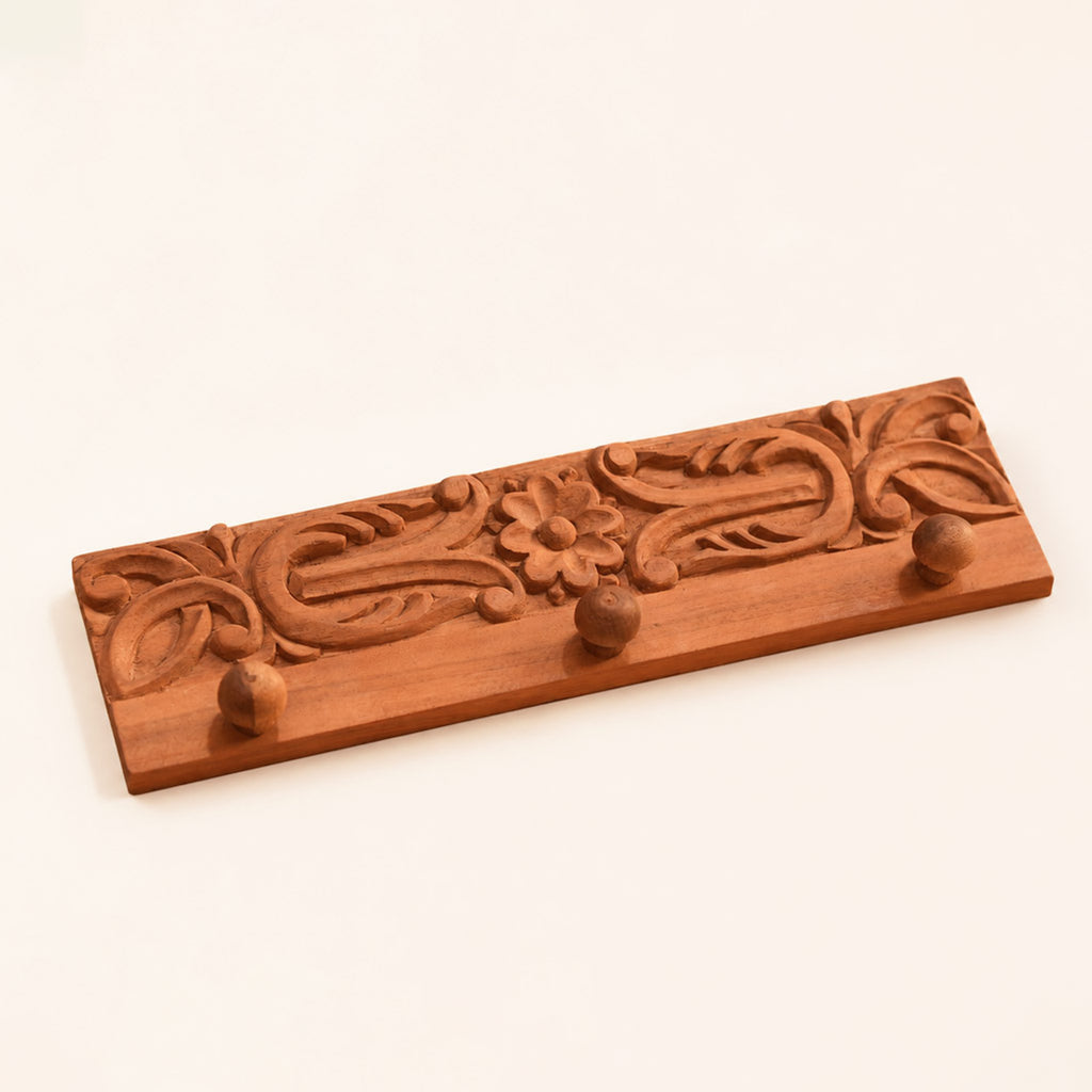 Hand-Carved Mahogany Wall Hook Rack (40 × 11 cm)