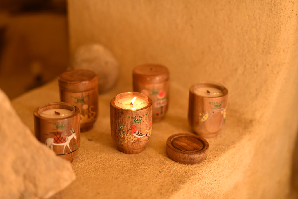 Oud Beeswax Candle – Donkey Illustration Edition