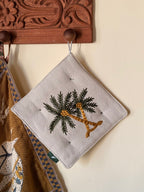 Palm Tree Embroidered Kitchen Pot Holder Set – Set of 2