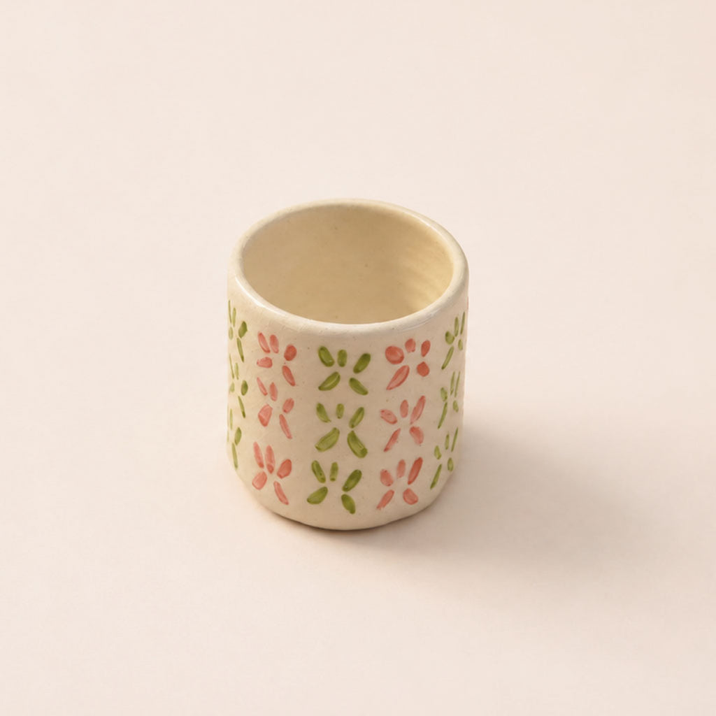 Large Handmade Star Motif Ceramic Cup – 7 × 7 cm